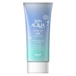 Rohto Skin Aqua Tone Up UV Essence Blue SPF50+ PA++++ Ochronna i rozświetlająca esencja przeciwsłoneczna 80g